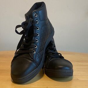 Black High-Top Sneakers Size 41/10